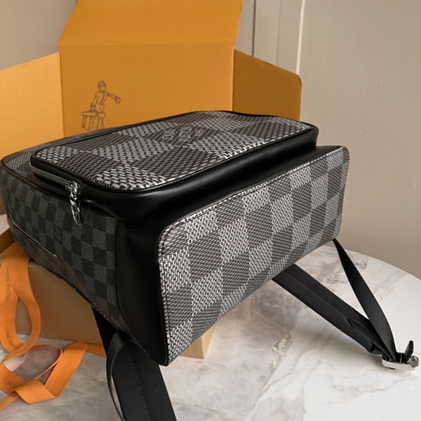 ルイヴィトンバッグ内部構造